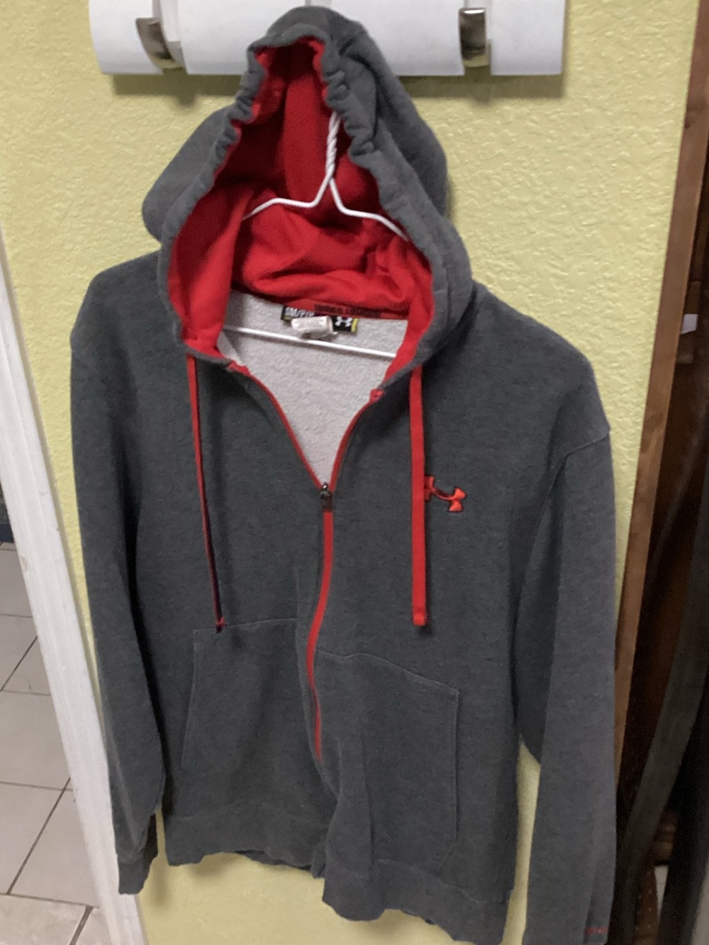 Under Armour Men's Charcoal Gray Hoodie with Red Accents Zip-Up